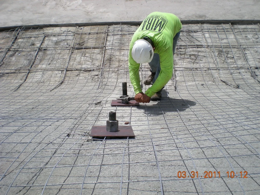 Reinforcing work underway during Māʻiliʻili Channel restoration.